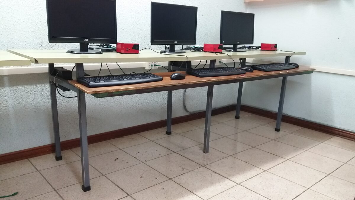 Laboratorios 16